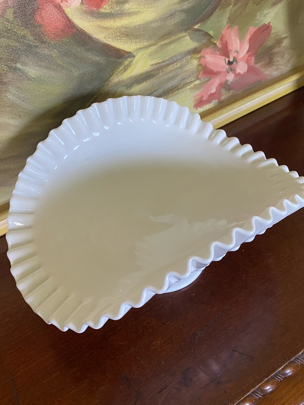 Fenton  Hobnail Banana Bowl
